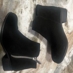 Sonoma Black Suede Ankle Booties size 12c